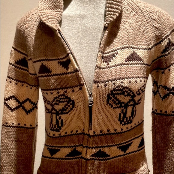 100% lambswool TNA sweater size small - Picture 1 of 2